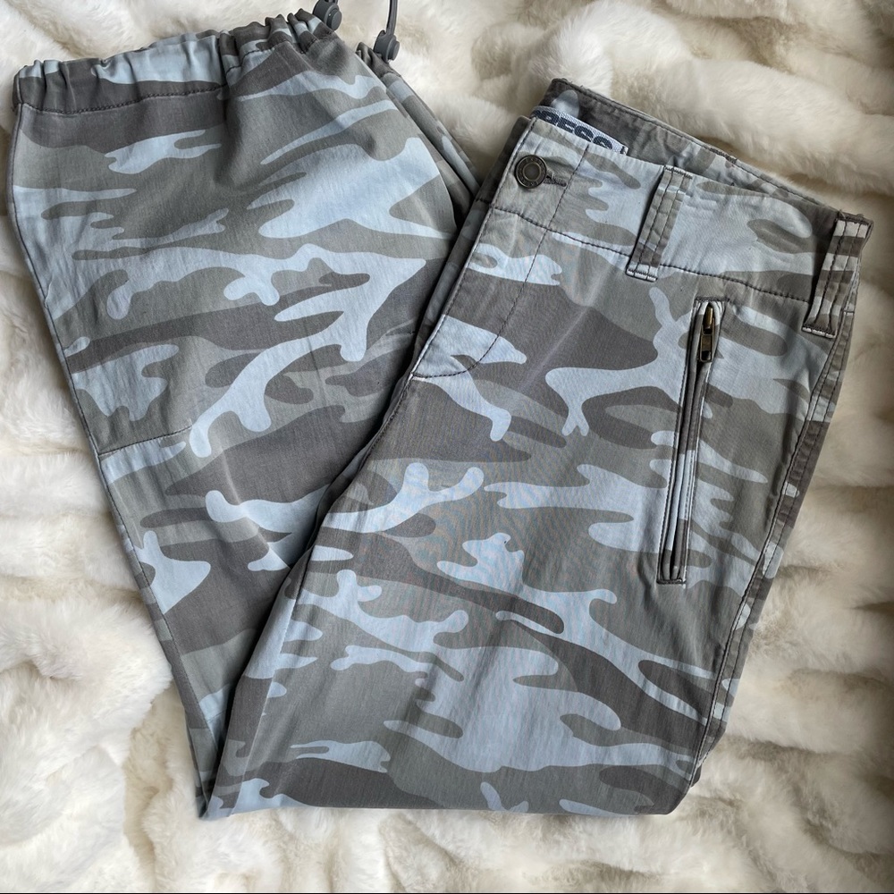Y2K/90s VTG Cargo Pants-Low Rise-Camo-EXPRESS-Wide-Leg or Gathered-Size 5/6